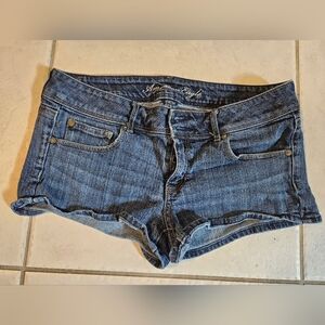 American Eagle Stretch denim shorts Size 12 (34)